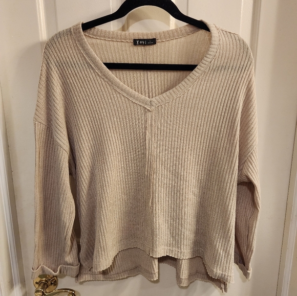 Very j lightweight cream sweater size Large - Picture 1 of 4
